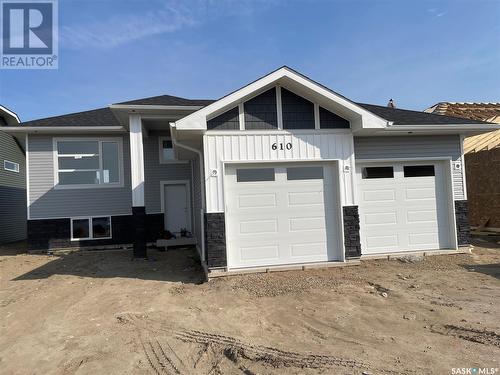 610 Weir Crescent, Warman, SK - Outdoor