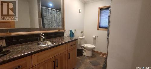 1106 Pacific Avenue, Carnduff, SK - Indoor Photo Showing Bathroom