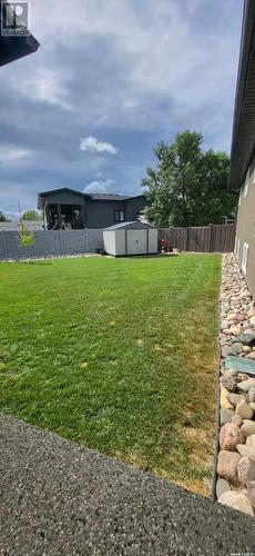 1106 Pacific Avenue, Carnduff, SK - Outdoor