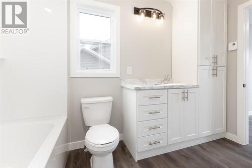 6 Tilleys Road S, Conception Bay South, NL - Indoor Photo Showing Bathroom