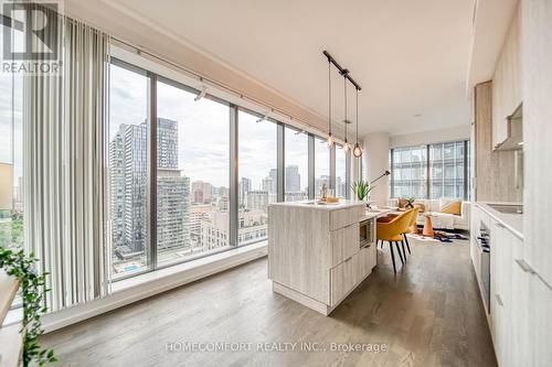 1702 - 5 St Joseph Street, Toronto (Bay Street Corridor), ON - Indoor