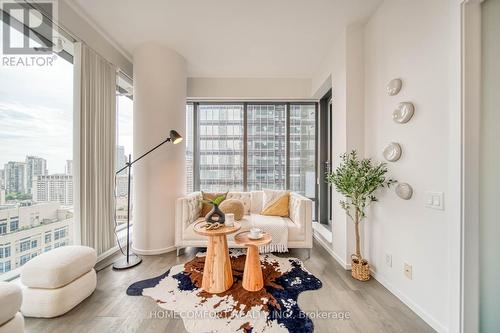 1702 - 5 St Joseph Street, Toronto (Bay Street Corridor), ON - Indoor