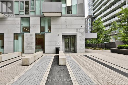 524 - 38 Monte Kwinter Court, Toronto C06, ON - Outdoor