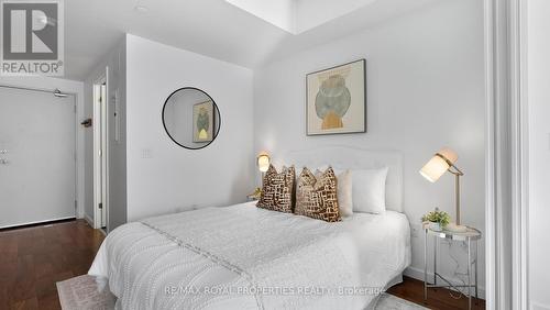 716 - 32 Trolley Crescent, Toronto, ON - Indoor Photo Showing Bedroom