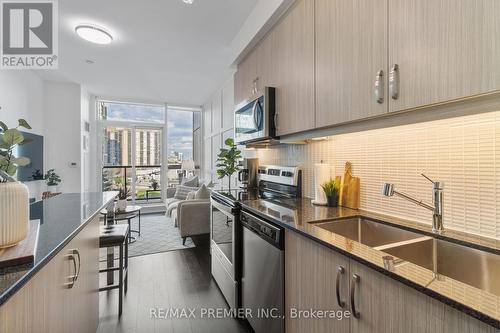 404 - 1486 Bathurst Street, Toronto C03, ON - Indoor Photo Showing Kitchen With Stainless Steel Kitchen With Double Sink