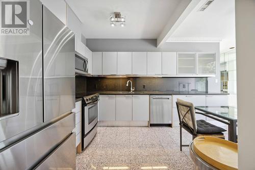 408 - 1 Watergarden Way, Toronto (Bayview Village), ON - Indoor Photo Showing Kitchen