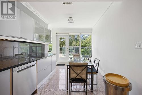 408 - 1 Watergarden Way, Toronto (Bayview Village), ON - Indoor Photo Showing Kitchen