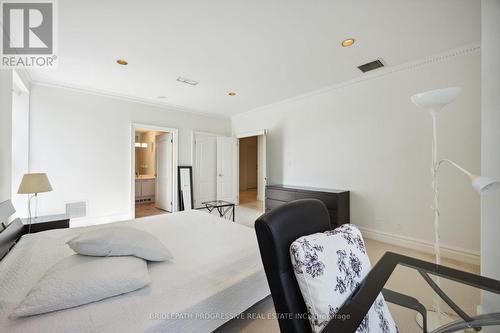 408 - 1 Watergarden Way, Toronto (Bayview Village), ON - Indoor Photo Showing Bedroom