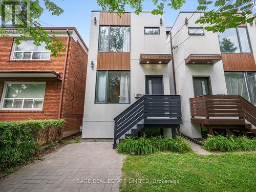 72 Curzon Street, Toronto E01, ON - Outdoor