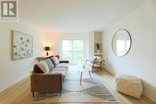 303 - 61 Main Street, Toronto, ON - Indoor Photo Showing Living Room