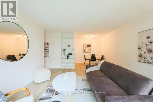 303 - 61 Main Street, Toronto, ON - Indoor Photo Showing Living Room