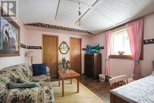 793 Kenstone Beach Road, Kawartha Lakes (Bobcaygeon), ON - Indoor