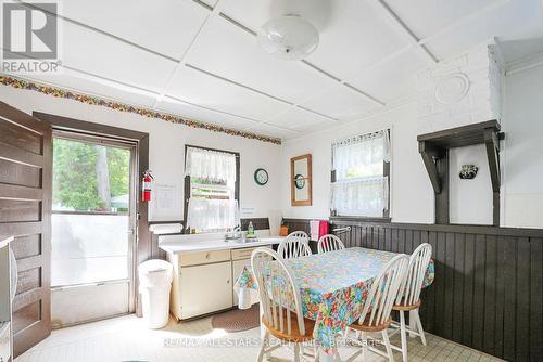 793 Kenstone Beach Road, Kawartha Lakes (Bobcaygeon), ON - Indoor Photo Showing Dining Room