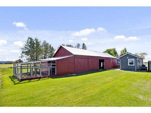 605 Road 11, Kingsville, ON 