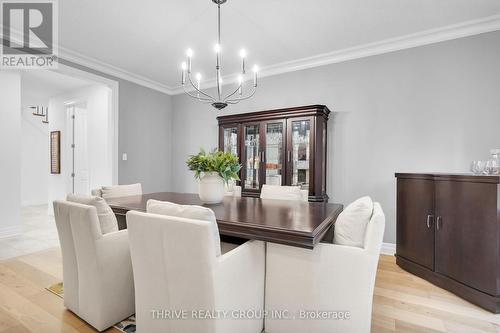 1345 Silverfox Drive, London, ON - Indoor Photo Showing Dining Room