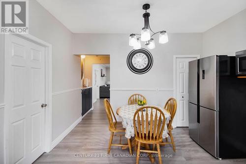 Kitchen - 58 Mackay Avenue, London, ON - Indoor Photo Showing Dining Room