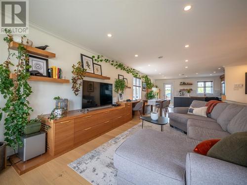 14 Butterworth Place, St. John'S, NL - Indoor Photo Showing Living Room