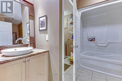 14 - 572 Thistlewood Drive, London, ON - Indoor Photo Showing Bathroom