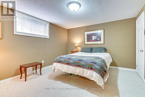 14 - 572 Thistlewood Drive, London, ON - Indoor Photo Showing Bedroom