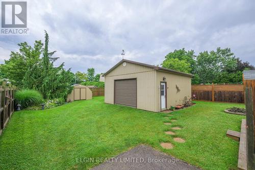 82 Forest Street, Aylmer, ON - Outdoor With Backyard