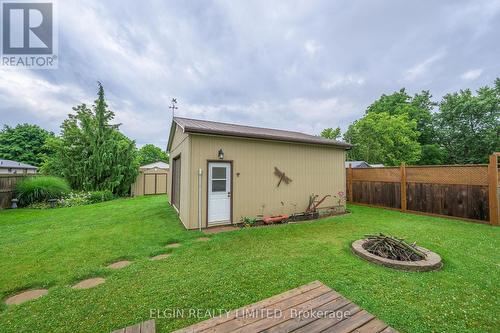 82 Forest Street, Aylmer, ON - Outdoor With Backyard