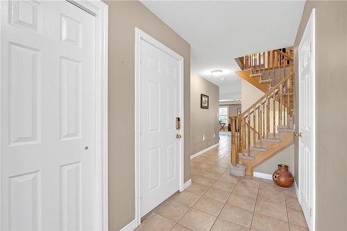 41 Periwinkle Drive, Hamilton, ON - Indoor Photo Showing Other Room