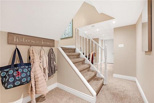 41 Periwinkle Drive, Hamilton, ON - Indoor Photo Showing Other Room