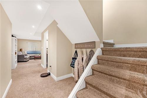 41 Periwinkle Drive, Hamilton, ON - Indoor Photo Showing Other Room