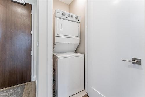 101 Locke Street S|Unit #305, Hamilton, ON - Indoor Photo Showing Laundry Room