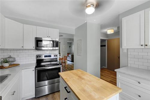 29 Quail Drive|Unit #11, Hamilton, ON - Indoor Photo Showing Kitchen With Stainless Steel Kitchen