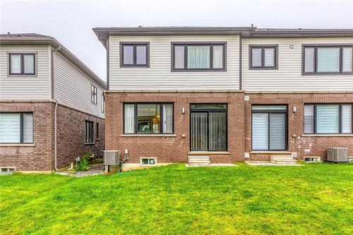 47 Freedom Crescent, Hamilton, ON - Outdoor