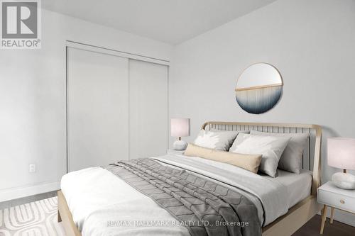 919 - 410 Queens Quay W, Toronto (Waterfront Communities), ON - Indoor Photo Showing Bedroom