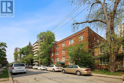 207 - 35 Raglan Avenue, Toronto, ON - Outdoor