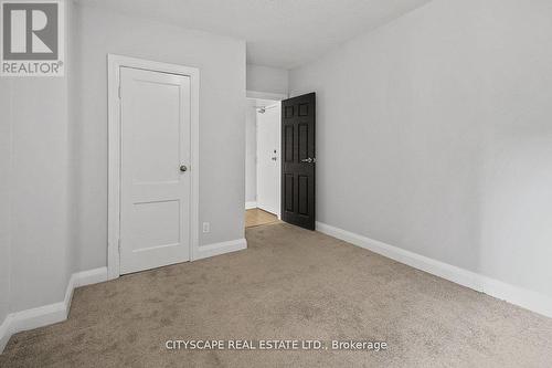 207 - 35 Raglan Avenue, Toronto, ON - Indoor Photo Showing Other Room