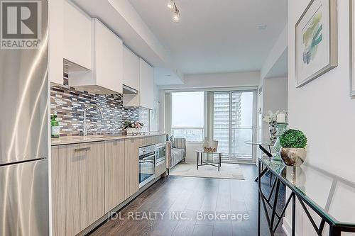 2509 - 195 Redpath Avenue, Toronto, ON - Indoor Photo Showing Kitchen With Upgraded Kitchen