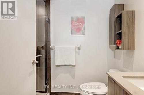 2509 - 195 Redpath Avenue, Toronto, ON - Indoor Photo Showing Bathroom