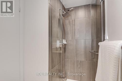 2509 - 195 Redpath Avenue, Toronto, ON - Indoor Photo Showing Bathroom