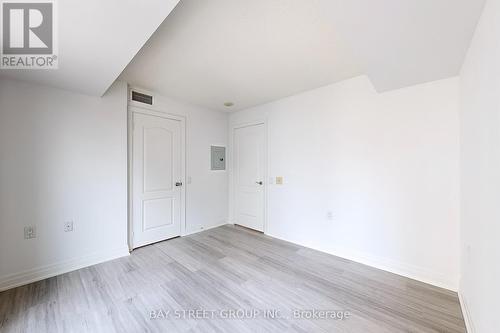 801 - 21 Hillcrest Avenue, Toronto C14, ON - Indoor Photo Showing Other Room