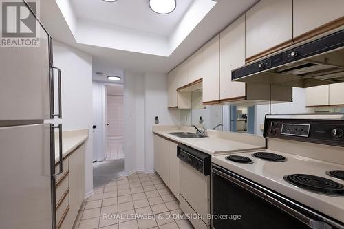 504 - 30 Holly Street, Toronto C10, ON - Indoor Photo Showing Kitchen With Double Sink