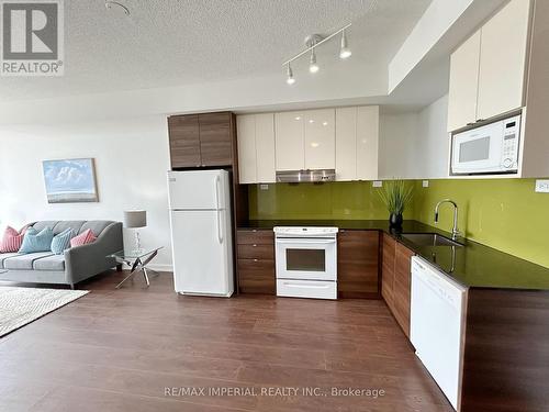 1912 - 121 Mcmahon Drive, Toronto C15, ON - Indoor Photo Showing Kitchen