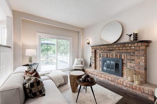 2182 Maplewood Drive, Burlington, ON - Indoor Photo Showing Living Room With Fireplace