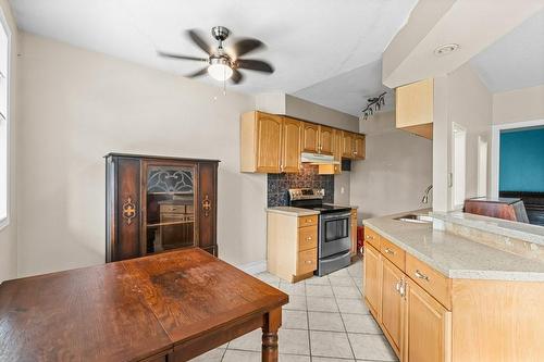 101 Queen Street S|Unit #404, Hamilton, ON - Indoor Photo Showing Kitchen