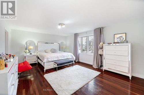 72 Southcreek Drive, Hamilton, ON - Indoor Photo Showing Bedroom