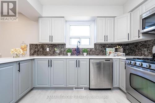 2009 Brampton Street, Hamilton, ON - Indoor Photo Showing Kitchen With Upgraded Kitchen