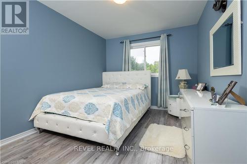 44 Haney Drive, Thorold, ON - Indoor Photo Showing Bedroom