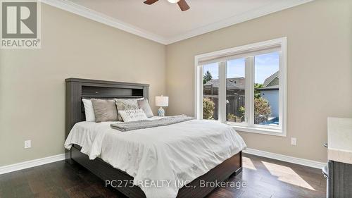 301 East Rivertrace Walk, London, ON - Indoor Photo Showing Bedroom