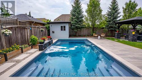 301 East Rivertrace Walk, London, ON - Outdoor With In Ground Pool With Backyard