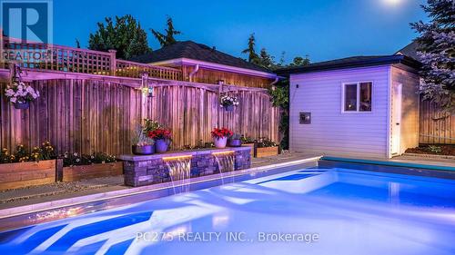 301 East Rivertrace Walk, London, ON - Outdoor With In Ground Pool