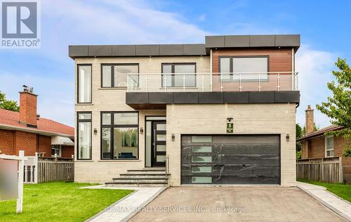 5 Baskerville Crescent, Toronto (Markland Wood), ON - Outdoor