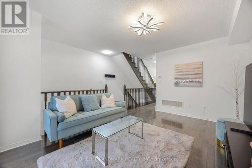 62 Ted Wray Circle, Toronto, ON - Indoor Photo Showing Living Room